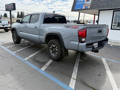 2019 Toyota Tacoma Double Cab TRD Off-Road Pickup 4D 6   - Photo 7 - Rancho Cordova, CA 95742
