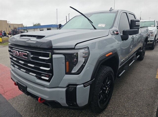 2025 GMC Sierra 2500HD AT4, 6.6 DURAMAX DIESEL 4X4 THUNDERSTORM GRAY  