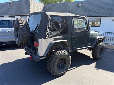 2004 Jeep Wrangler Sport 4x4, Lifted, Manual - Photo 3 - Rancho Cordova, CA 95742