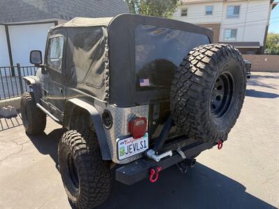 2004 Jeep Wrangler Sport 4x4, Lifted, Manual - Photo 4 - Rancho Cordova, CA 95742