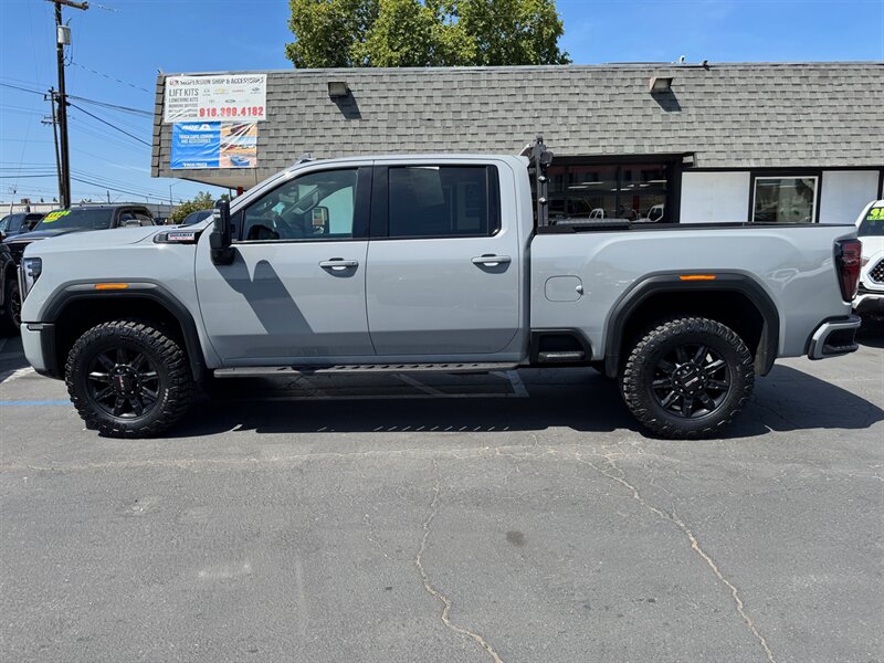 2024 GMC Sierra 3500HD AT4 6.6 Duramax Diesel 4x4 Loaded  