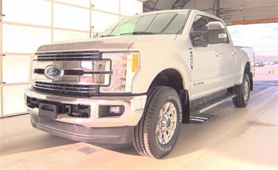 2017 Ford F-350 Super Duty Lariat 6.7 Diesel 4x4 W/Sunroof Truck
