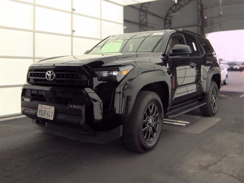 2025 Toyota 4Runner SR5 4x4 W/ 3RD Row Seating  