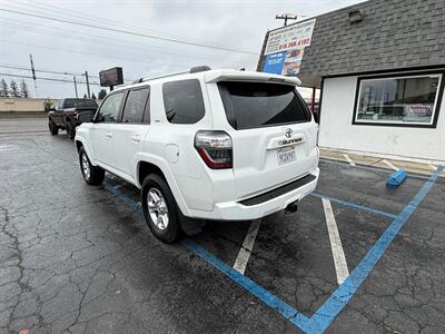 2021 Toyota 4Runner SR5 Premium 4X4, LEATHER 3 ROW AND SUNROOF   - Photo 7 - Rancho Cordova, CA 95742