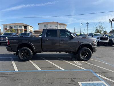 2022 RAM 2500 Laramie 6.7 Cummins Diesel 4x4 1 Owner   - Photo 4 - Rancho Cordova, CA 95742