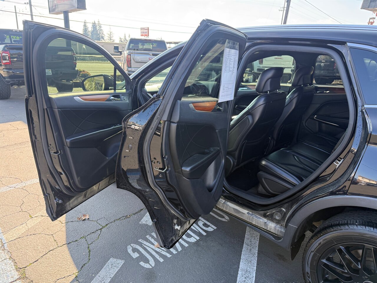 2019 Lincoln MKC Select, Motor replaced under warranty at 55k - Photo 15 - Rancho Cordova, CA 95742
