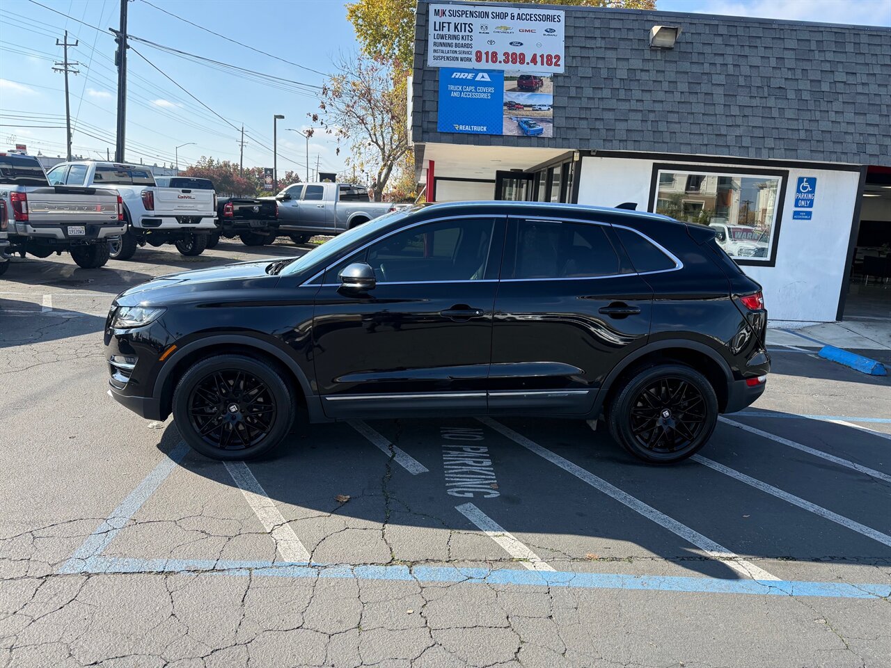 2019 Lincoln MKC Select, Motor replaced under warranty at 55k - Photo 8 - Rancho Cordova, CA 95742