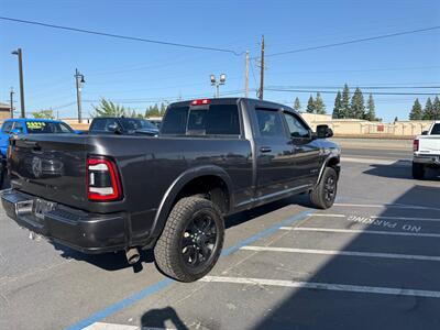 2022 RAM 2500 Laramie Night Edition 6.7 Cummins (SALE PENDING)   - Photo 5 - Rancho Cordova, CA 95742