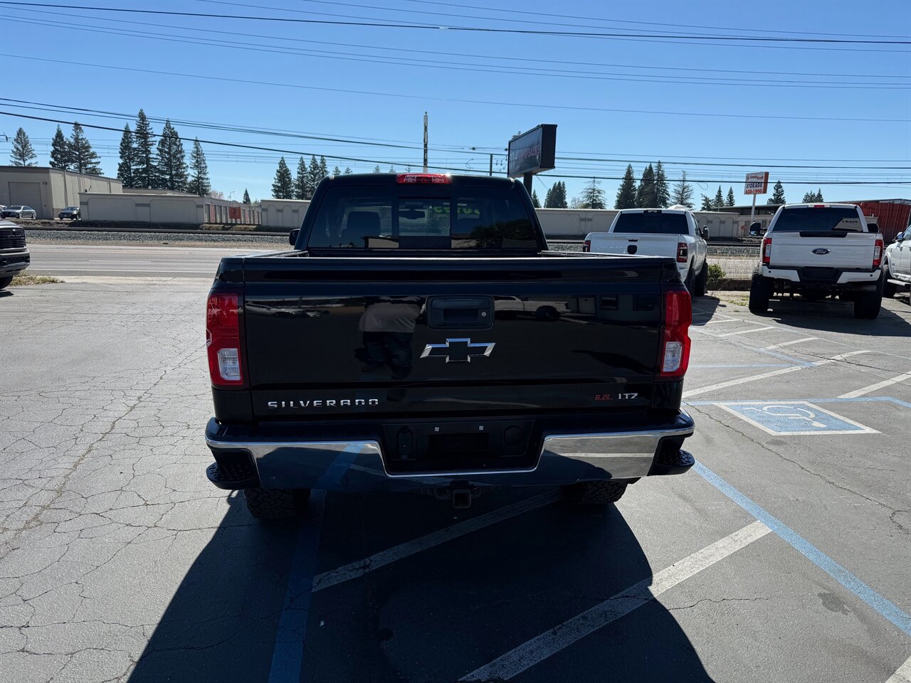 2016 Chevrolet Silverado 1500 LTZ 4x4 6.2 V8 6.5 FT Bed, Rough Country Vertex - Photo 6 - Rancho Cordova, CA 95742