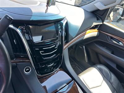 2016 Cadillac Escalade ESV Premium Collection, 7 SEATER, DVDS, LOADED,   - Photo 10 - Rancho Cordova, CA 95742