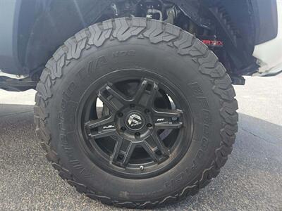 2020 Toyota Tacoma TRD Off-Road 4X4, 6 SPEED MANUAL   - Photo 6 - Rancho Cordova, CA 95742