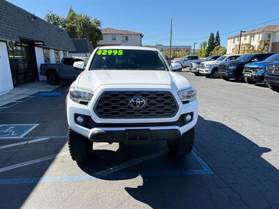 2020 Toyota Tacoma TRD Off-Road 4X4, 6 SPEED (SALE PENDEING) - Photo 2 - Rancho Cordova, CA 95742