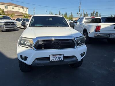 2013 Toyota Tacoma PreRunner V6 2wd, LIFTED , CAMPERSHELL   - Photo 2 - Rancho Cordova, CA 95742