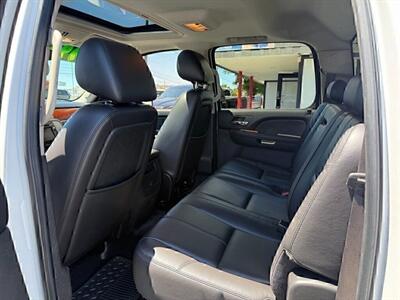 2010 GMC Sierra 2500HD SLT Duramax Diesel 4x4 - Photo 13 - Rancho Cordova, CA 95742
