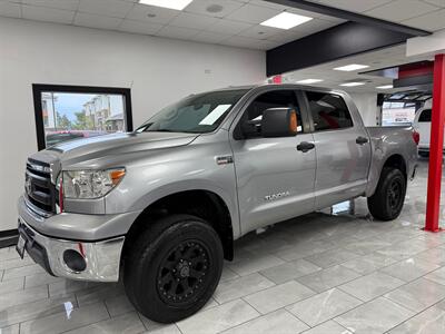 2013 Toyota Tundra Grade, 4X4, LEVELING KIT , LOW MILES   - Photo 2 - Rancho Cordova, CA 95742