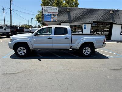 2011 Toyota Tacoma V6 SR5, 4X4, 1 OWNER VERY CLEAN   - Photo 8 - Rancho Cordova, CA 95742