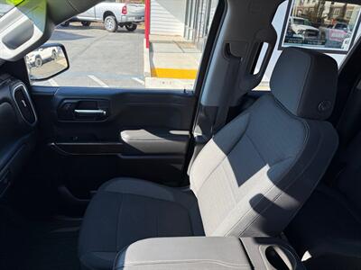 2021 GMC Sierra 1500 5.3 V8 4X4, ELEVATION BLACK PACKAGE, X31   - Photo 11 - Rancho Cordova, CA 95742