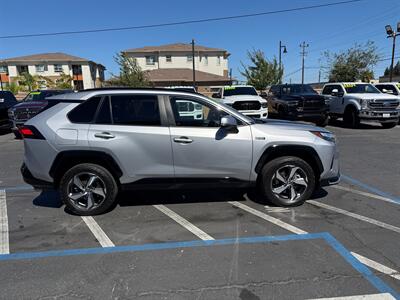 2022 Toyota RAV4 Prime SE AWD Plug In Hybrid - Photo 4 - Rancho Cordova, CA 95742
