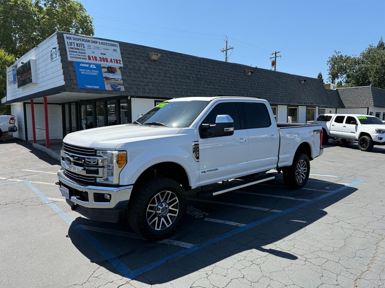 2017 Ford F-250 Lariat 4x4 Crew Cab 6-3/4' Box's photo