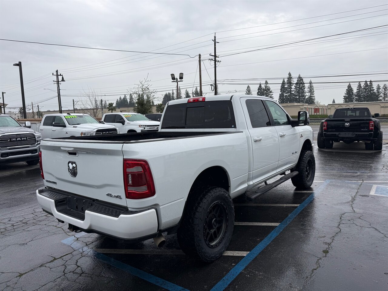 2024 RAM 2500 Laramie 6.7 Cummins Diesel 4x4 5 seater Loaded - Photo 5 - Rancho Cordova, CA 95742