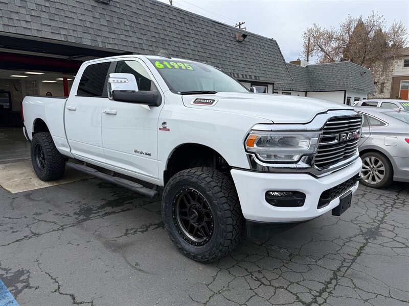 2024 RAM 2500 Laramie 6.7 Cummins Diesel 4x4 5 seater Loaded  