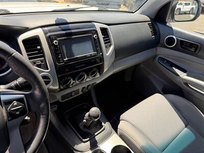 2015 Toyota Tacoma TRD Pro, 6 Speed Manual   - Photo 10 - Rancho Cordova, CA 95742