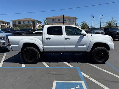 2015 Toyota Tacoma TRD Pro, 6 Speed Manual   - Photo 4 - Rancho Cordova, CA 95742