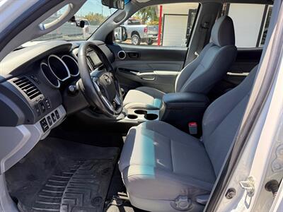2015 Toyota Tacoma TRD Pro, 6 Speed Manual   - Photo 11 - Rancho Cordova, CA 95742