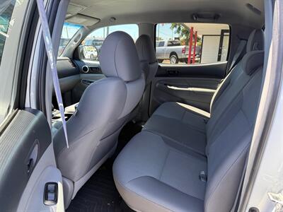 2015 Toyota Tacoma TRD Pro, 6 Speed Manual   - Photo 12 - Rancho Cordova, CA 95742