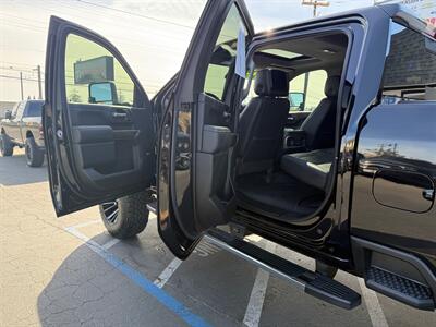 2020 GMC Sierra 2500HD Denali Ultimate Diesel 4x4 37 " Toyos Air bags TVs   - Photo 14 - Rancho Cordova, CA 95742