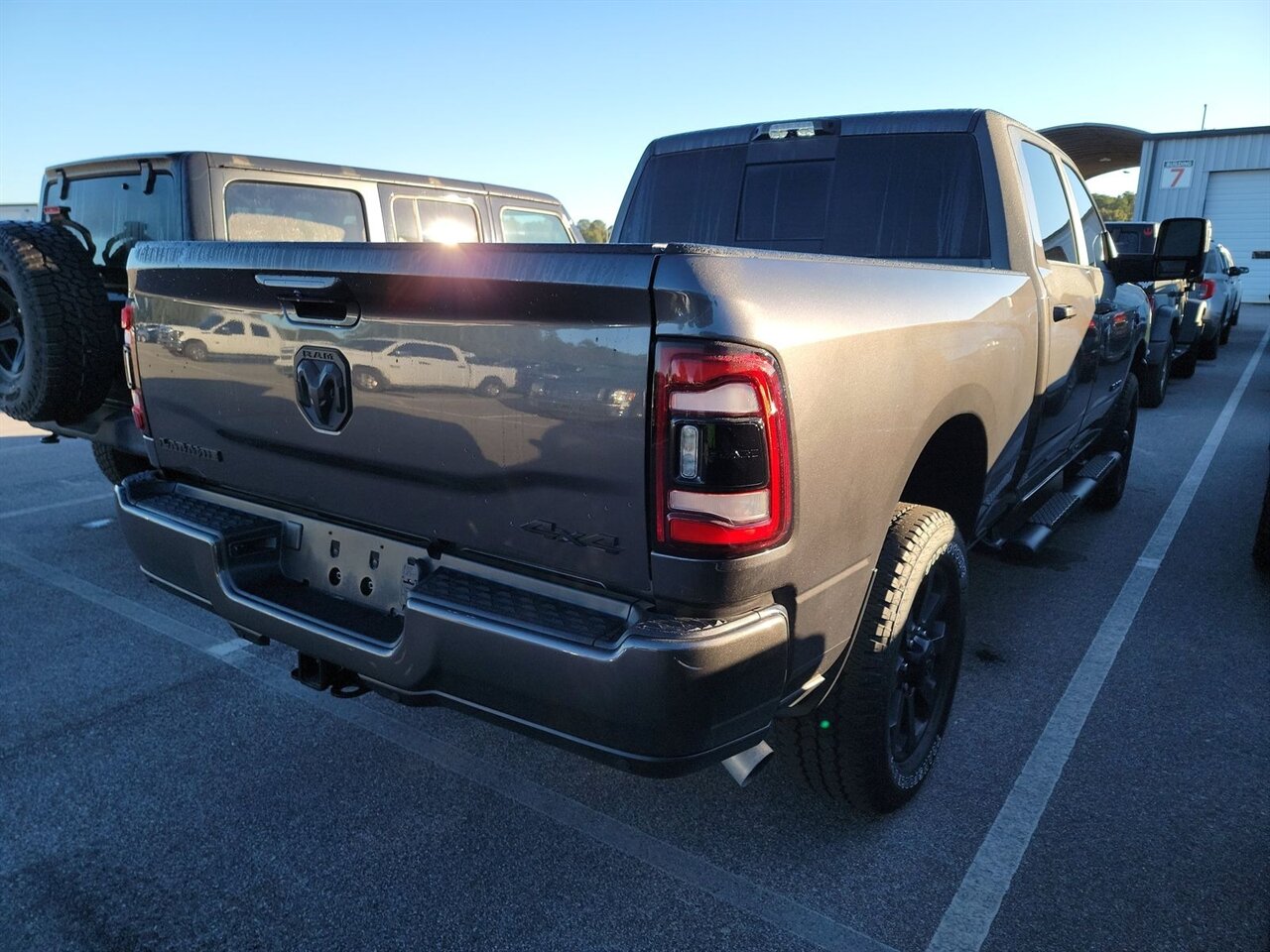 2024 RAM 2500 Laramie Night Edition 6.7 Cummins Diesel 4x4 - Photo 4 - Rancho Cordova, CA 95742