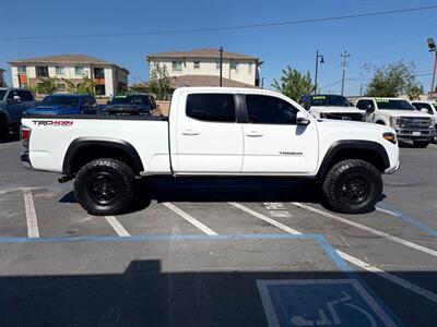 2023 Toyota Tacoma TRD Off-Road V6 - Photo 4 - Rancho Cordova, CA 95742