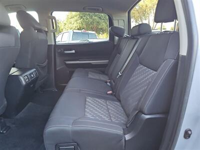 2021 Toyota Tundra Crewmax SR5 5.7 V8 4x4   - Photo 5 - Rancho Cordova, CA 95742