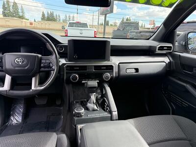 2025 Toyota 4Runner SR5 4x4   - Photo 13 - Rancho Cordova, CA 95742