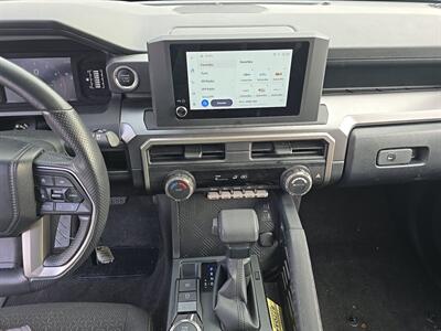 2025 Toyota 4Runner SR5 4x4 - Photo 7 - Rancho Cordova, CA 95742
