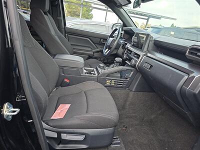 2025 Toyota 4Runner SR5 4x4 - Photo 8 - Rancho Cordova, CA 95742