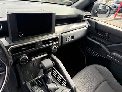 2025 Toyota 4Runner SR5 4x4   - Photo 10 - Rancho Cordova, CA 95742