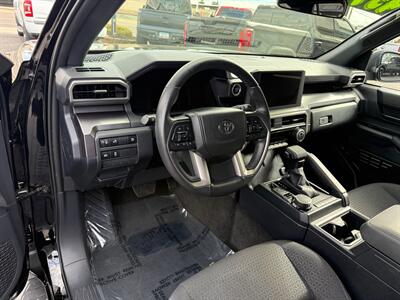 2025 Toyota 4Runner SR5 4x4   - Photo 9 - Rancho Cordova, CA 95742