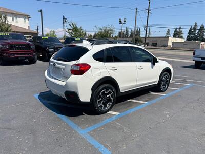 2017 Subaru Crosstrek 2.0i Premium AWD - Photo 5 - Rancho Cordova, CA 95742