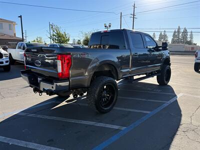 2018 Ford F-250 Super Duty Lariat, 6.7 Power Stroke, Lifted on 37s - Photo 5 - Rancho Cordova, CA 95742