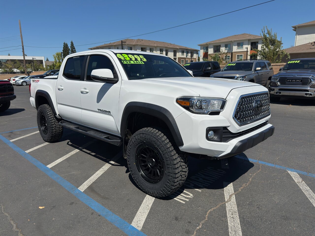 2019 Toyota Tacoma TRD Off-Road 4x4 6 speed Manual, LIFT W/ KMC - Photo 1 - Rancho Cordova, CA 95742