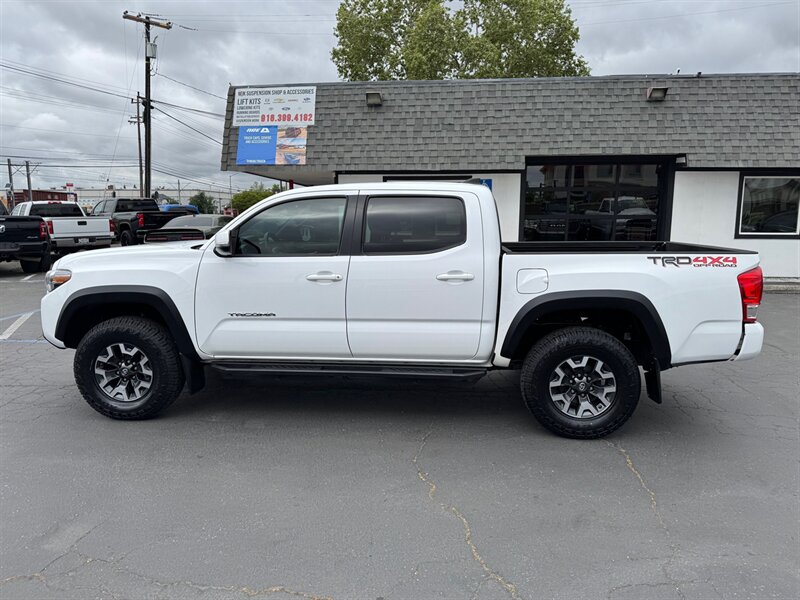 2019 Toyota Tacoma TRD Off-Road 4x4 6 speed Manual  