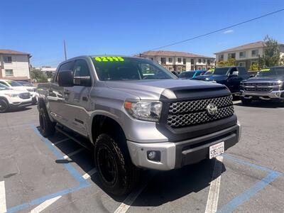 2020 Toyota Tundra SR5 CREWMAX 4X4, LEVELED 1 OWNER DEALER MAINTAINED - Photo 3 - Rancho Cordova, CA 95742