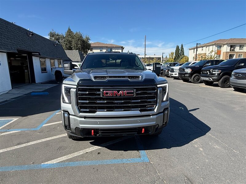 2024 GMC Sierra 2500HD AT4 6.6 Duramax Diesel 4x4 Loaded  