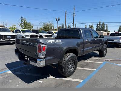 2022 Toyota Tacoma TRD Off-Road, 4x4 Crew Cab Long Bed - Photo 5 - Rancho Cordova, CA 95742
