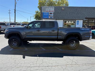 2022 Toyota Tacoma TRD Off-Road, 4x4 Crew Cab Long Bed - Photo 8 - Rancho Cordova, CA 95742