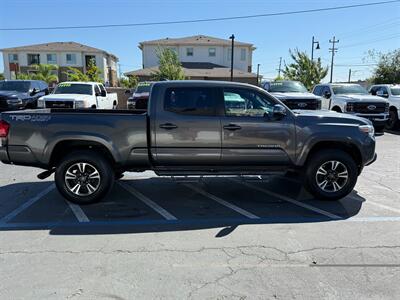 2019 Toyota Tacoma TRD Sport 4x4 6ft Bed V6   - Photo 4 - Rancho Cordova, CA 95742