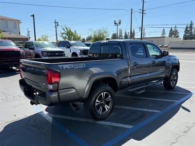 2019 Toyota Tacoma TRD Sport 4x4 6ft Bed V6   - Photo 5 - Rancho Cordova, CA 95742