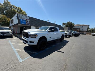 2023 RAM 2500 LARAMIE NIGHT MEGA CAB 4X4, CUMMINS, 360 CAMERA   - Photo 3 - Rancho Cordova, CA 95742