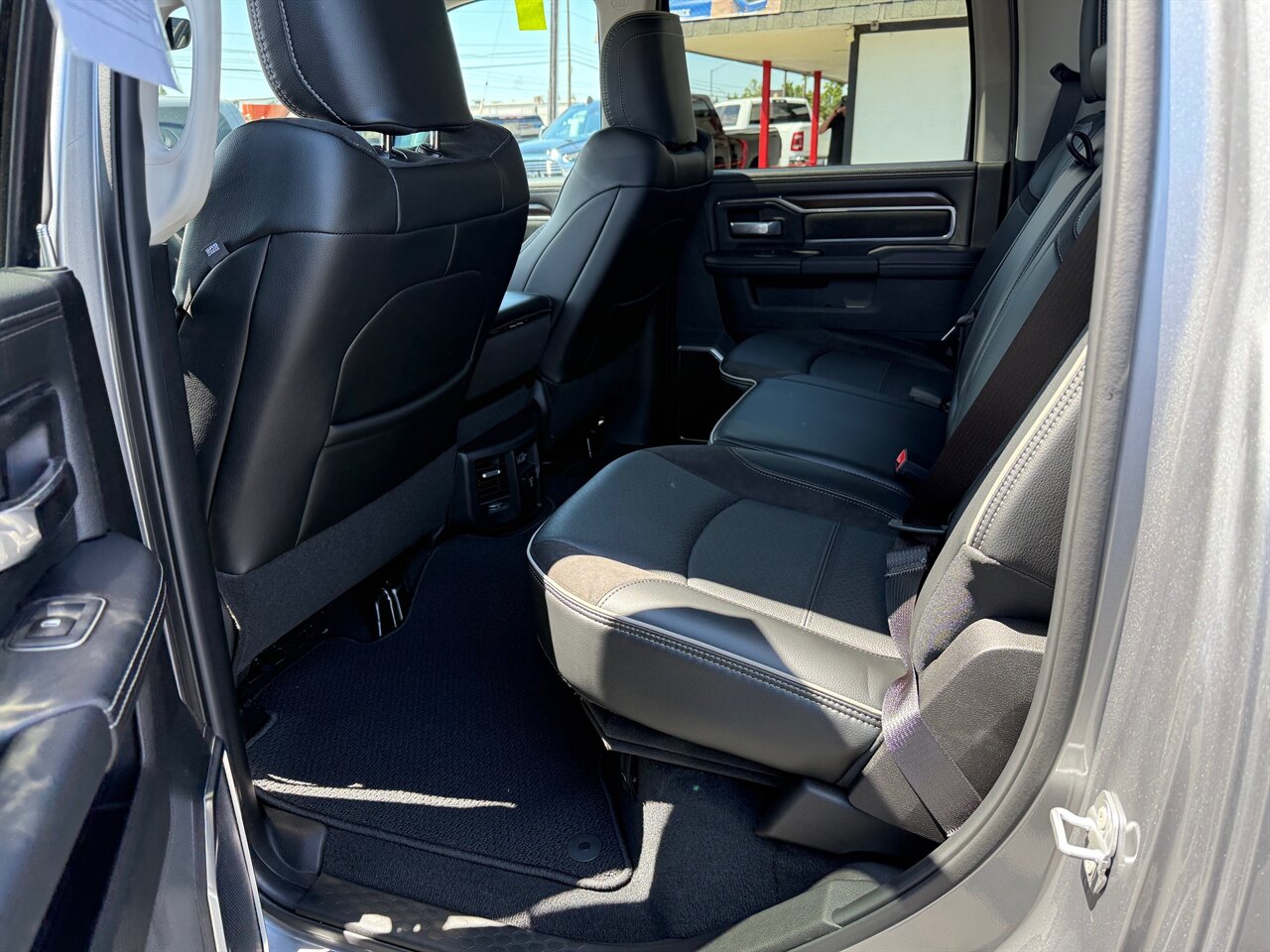 2024 RAM 2500 Laramie 6.7 CUMMINS DIESEL 4X4 - Photo 10 - Rancho Cordova, CA 95742